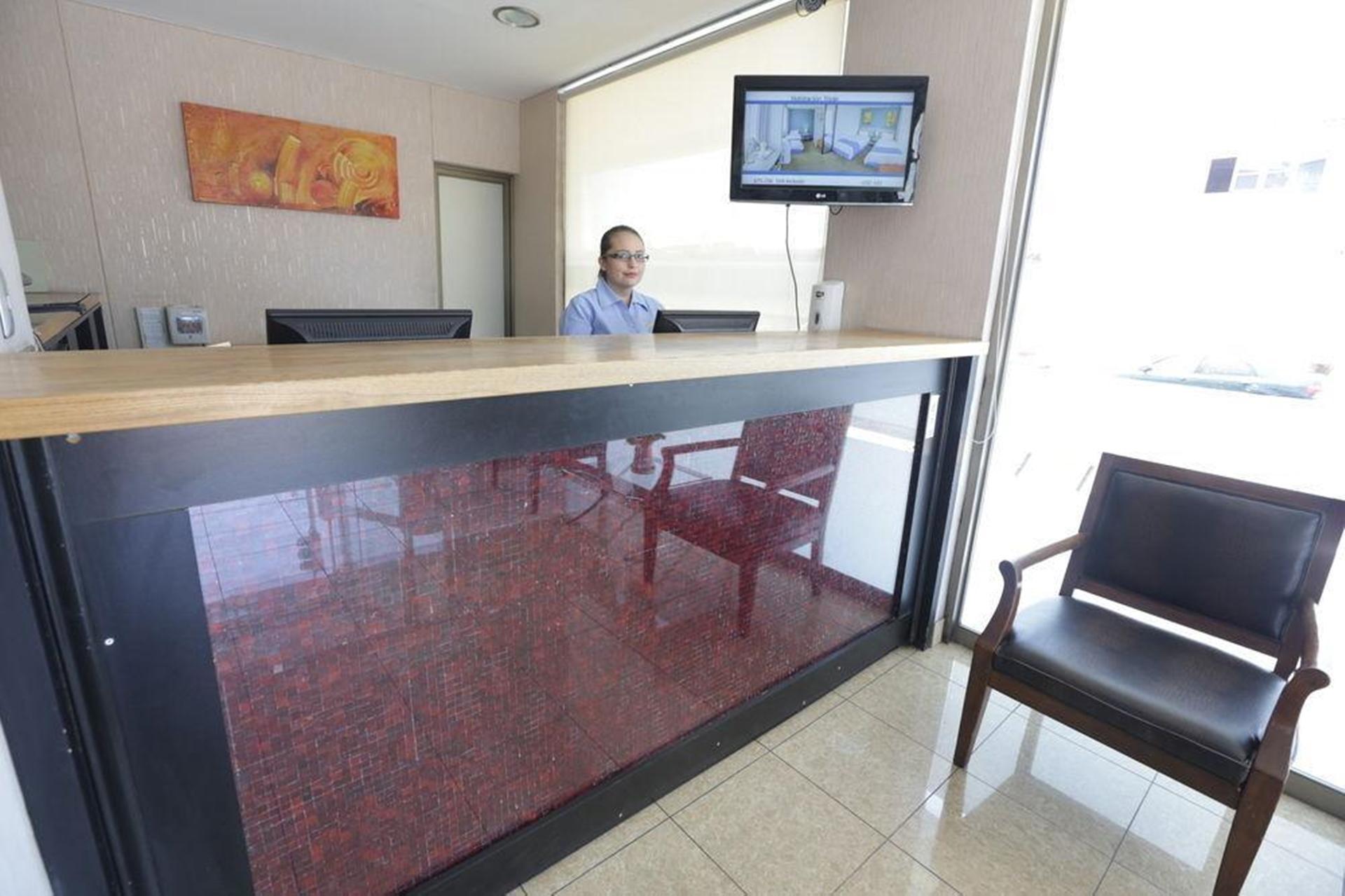 Hotel Gavina Express Ικίκε Εξωτερικό φωτογραφία