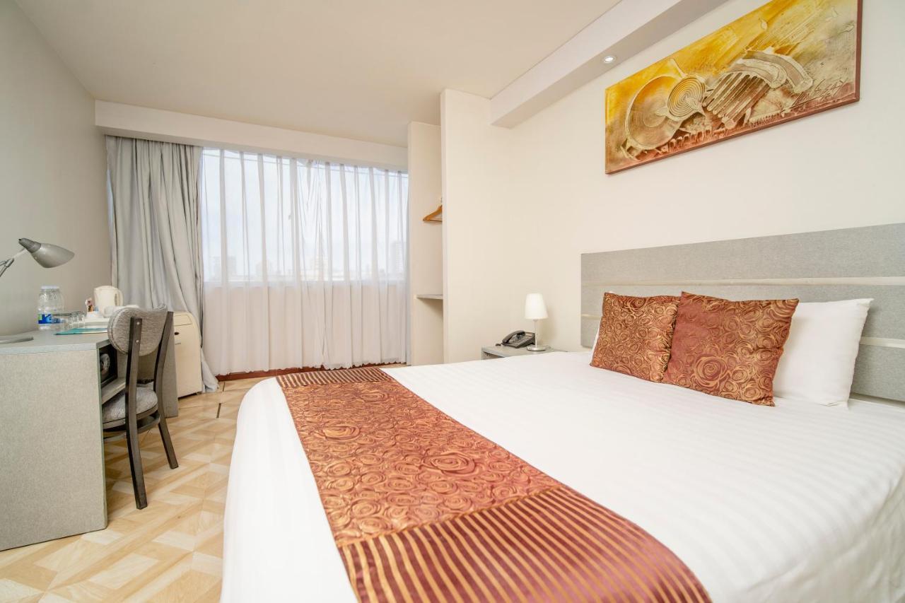Hotel Gavina Express Ικίκε Εξωτερικό φωτογραφία