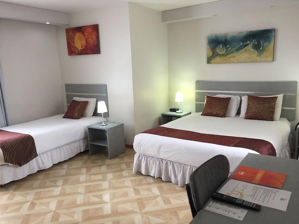 Hotel Gavina Express Ικίκε Εξωτερικό φωτογραφία